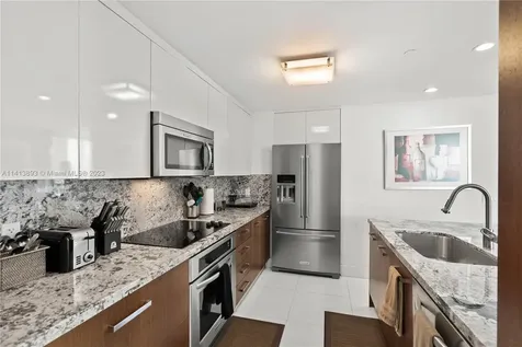 7935 East Drive North Bay Village FL 33141