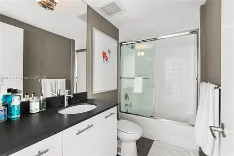 7935 East Drive North Bay Village FL 33141
