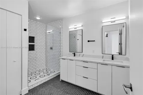 2275 Biscayne Boulevard Miami FL 33137