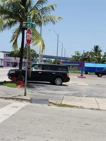 4420 NW 7th Avenue Miami FL 33127