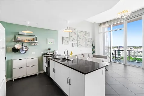 3301 NE 1st Avenue Miami FL 33137