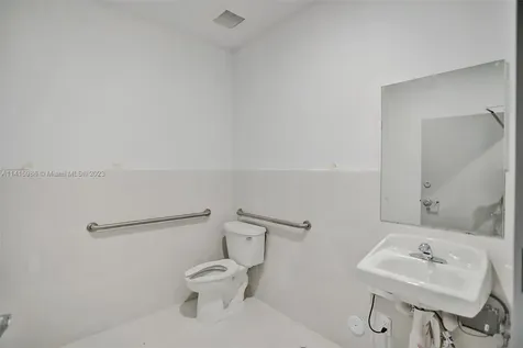 136 NW 26th Street Miami FL 33127