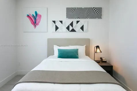4010 S Ocean Drive Hollywood FL 33019