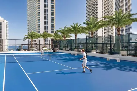 4010 S Ocean Drive Hollywood FL 33019