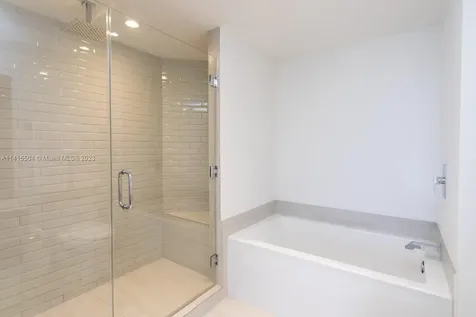 4010 S Ocean Drive Hollywood FL 33019
