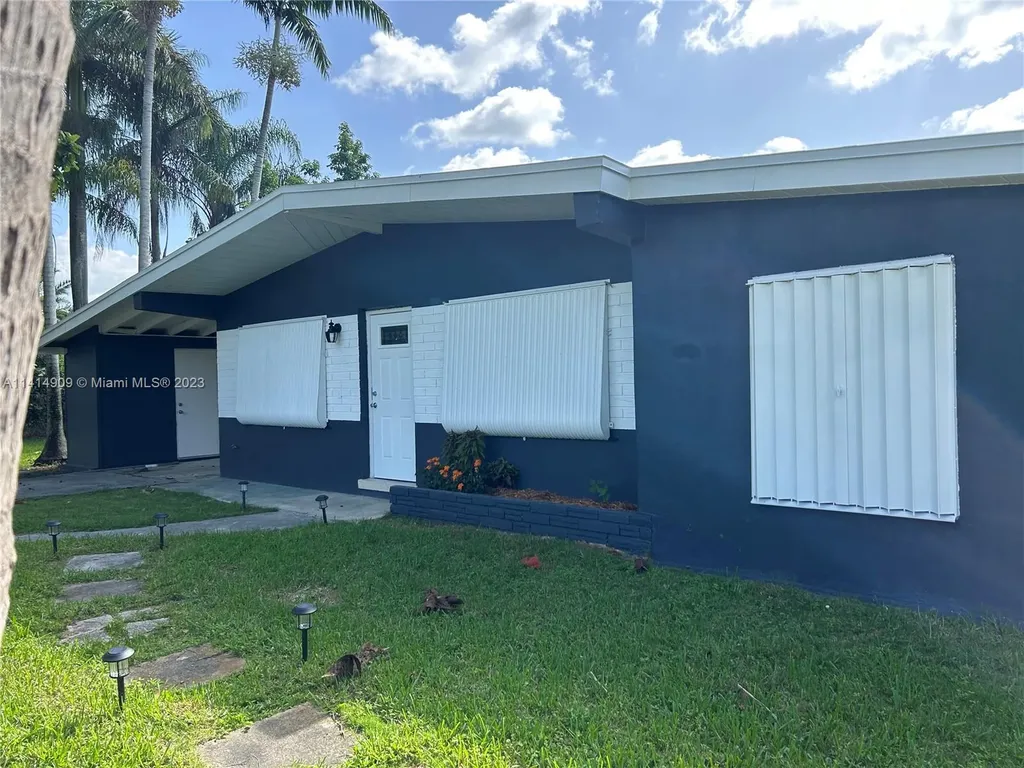 27025 SW 143rd Place Homestead FL 33032