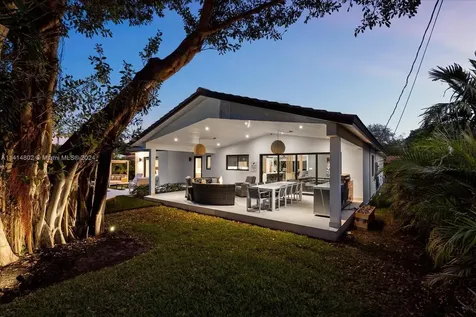 11210 NE 10th Avenue Biscayne Park FL 33161