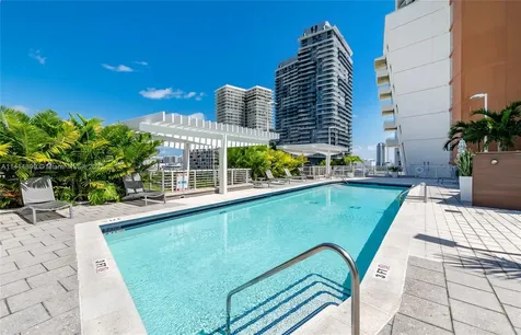 3250 NE 1st Avenue Miami FL 33137