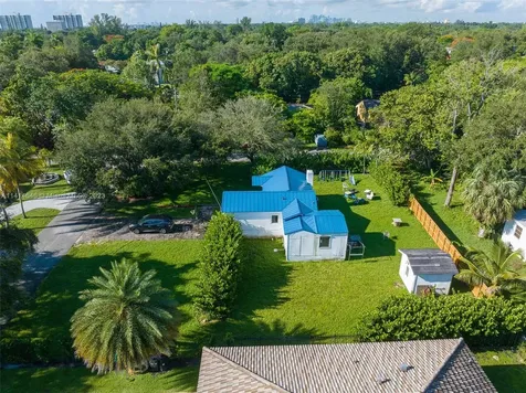 11800 NE 11th Avenue Biscayne Park FL 33161