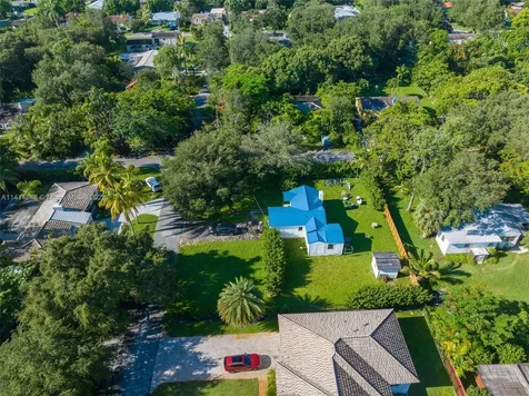 11800 NE 11th Avenue Biscayne Park FL 33161