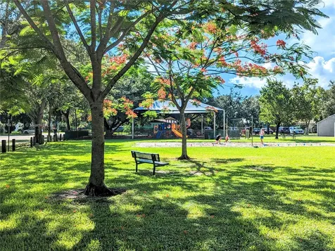 11800 NE 11th Avenue Biscayne Park FL 33161