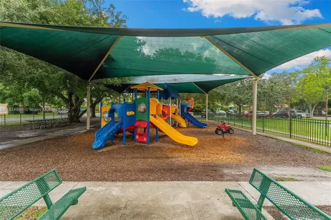 11800 NE 11th Avenue Biscayne Park FL 33161