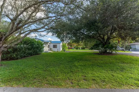 11800 NE 11th Avenue Biscayne Park FL 33161