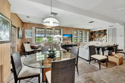 4716 University Drive Coral Gables FL 33146