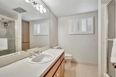 4716 University Drive Coral Gables FL 33146