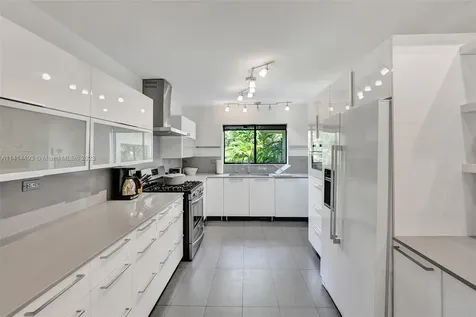 700 NE 16th Terrace Fort Lauderdale FL 33304