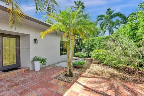 700 NE 16th Terrace Fort Lauderdale FL 33304