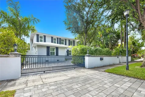 4531 N Bay Road Miami Beach FL 33140