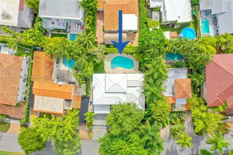4531 N Bay Road Miami Beach FL 33140