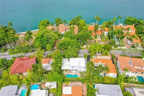 4531 N Bay Road Miami Beach FL 33140