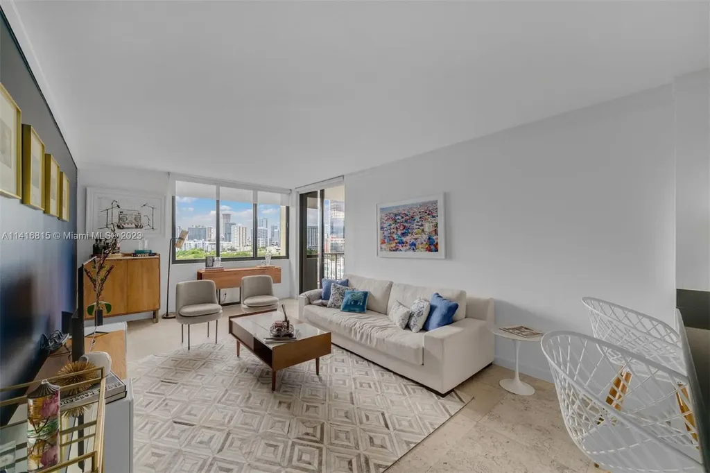 1581 Brickell Avenue Miami FL 33129
