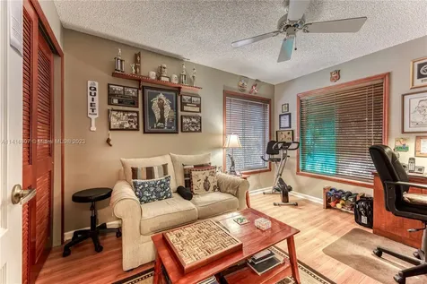 228 NW 101st Avenue Plantation FL 33324