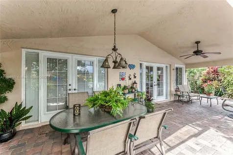 228 NW 101st Avenue Plantation FL 33324