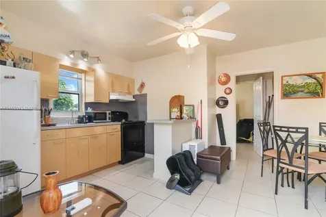 1933 Taylor Street Hollywood FL 33020