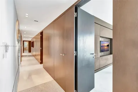 2127 Brickell Avenue Miami FL 33129