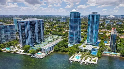 2127 Brickell Avenue Miami FL 33129