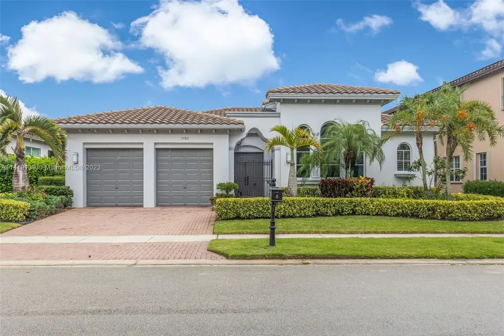 7982 NW 109th Lane Parkland FL 33076