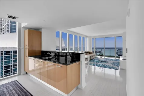 6799 Collins Avenue Miami Beach FL 33141