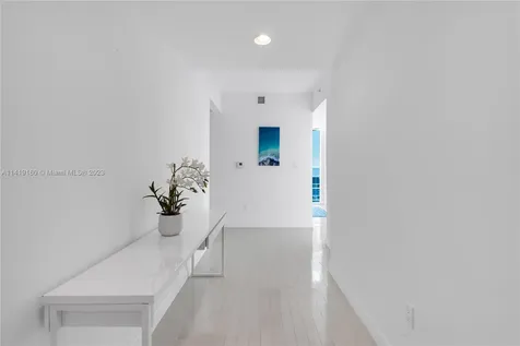 6799 Collins Avenue Miami Beach FL 33141