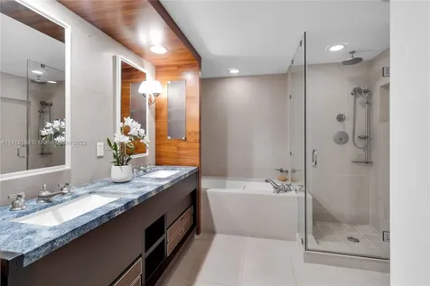 6799 Collins Avenue Miami Beach FL 33141