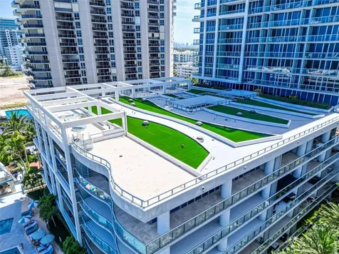 6799 Collins Avenue Miami Beach FL 33141