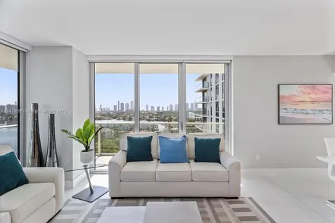 16385 Biscayne Boulevard North Miami Beach FL 33160