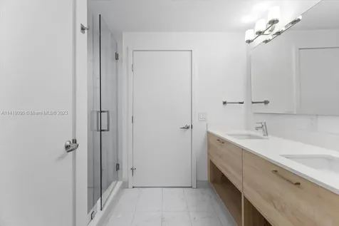 16385 Biscayne Boulevard North Miami Beach FL 33160