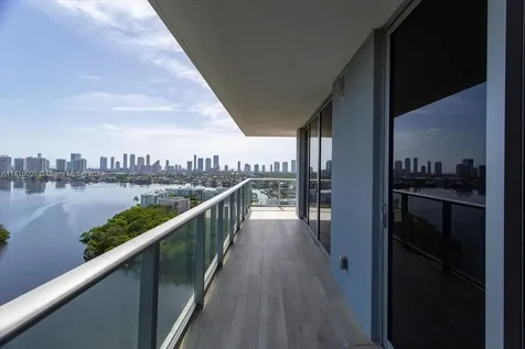 16385 Biscayne Boulevard North Miami Beach FL 33160