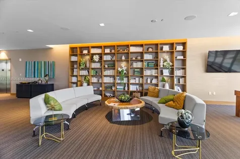 16385 Biscayne Boulevard North Miami Beach FL 33160