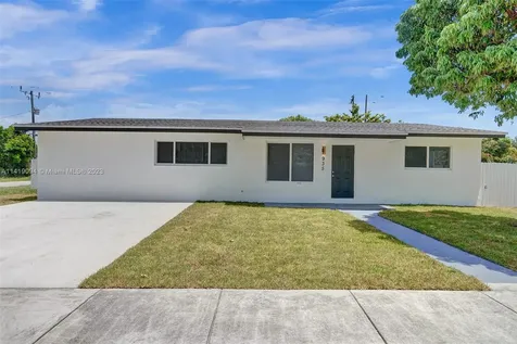 935 NW 139th Street Miami FL 33168