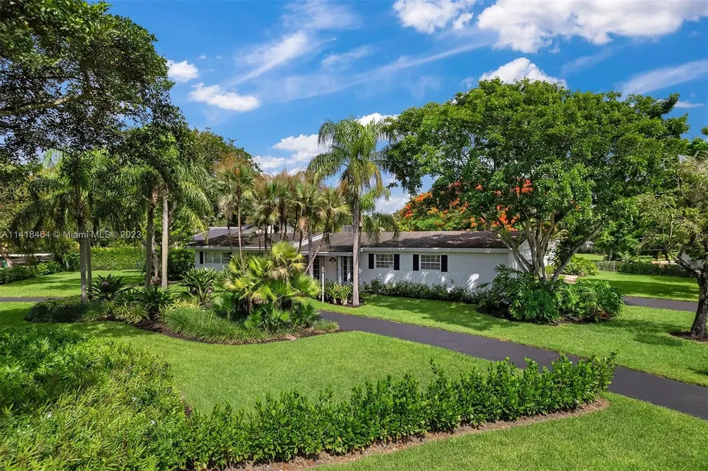 7451 SW 112th Street Pinecrest FL 33156