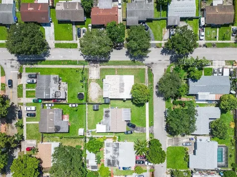 7401 Freedom Street Hollywood FL 33024
