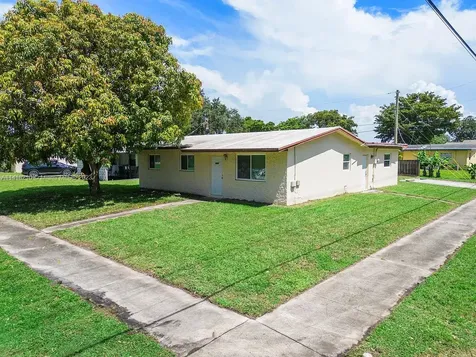 7401 Freedom Street Hollywood FL 33024