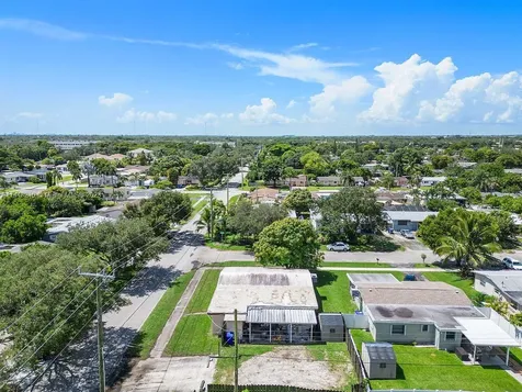 7401 Freedom Street Hollywood FL 33024