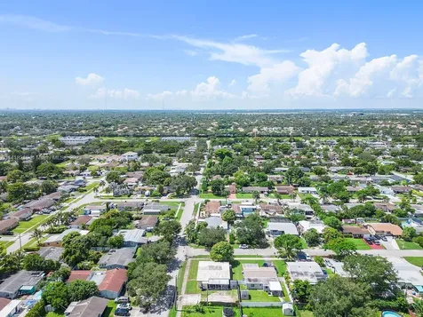 7401 Freedom Street Hollywood FL 33024