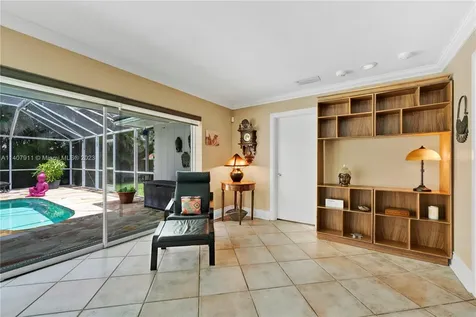 7305 SW 122nd Street Pinecrest FL 33156