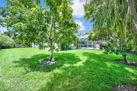 7305 SW 122nd Street Pinecrest FL 33156