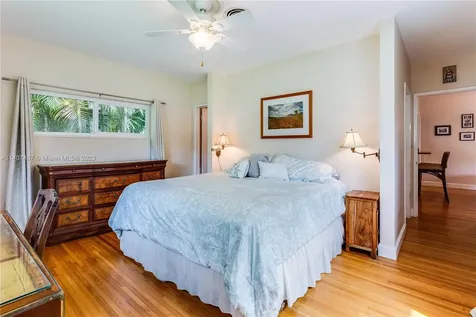 465 NE 102nd Street Miami Shores FL 33138