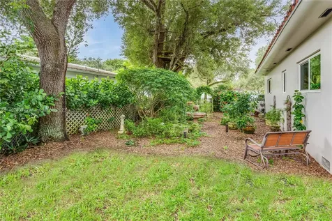 465 NE 102nd Street Miami Shores FL 33138