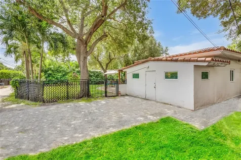 465 NE 102nd Street Miami Shores FL 33138